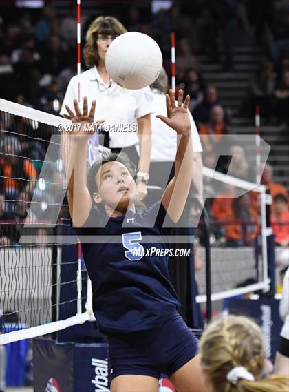 Thumbnail 3 in Eaton vs. Platte Valley (CHSAA 3A Pool 1) photogallery.