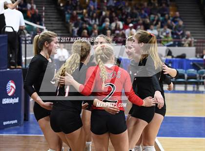 Thumbnail 2 in Eaton vs. Platte Valley (CHSAA 3A Pool 1) photogallery.