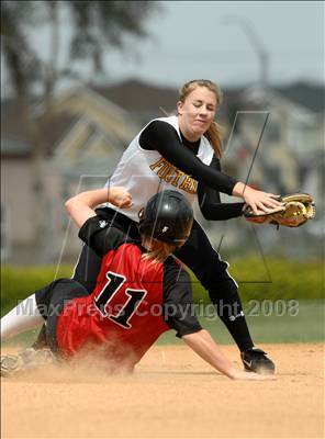 Thumbnail 2 in Foothill vs. San Clemente (Woodbridge/Victory Tournament) photogallery.