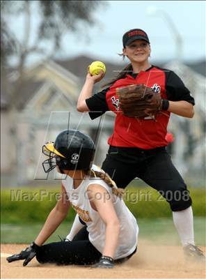 Thumbnail 1 in Foothill vs. San Clemente (Woodbridge/Victory Tournament) photogallery.