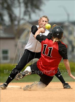 Thumbnail 1 in Foothill vs. San Clemente (Woodbridge/Victory Tournament) photogallery.