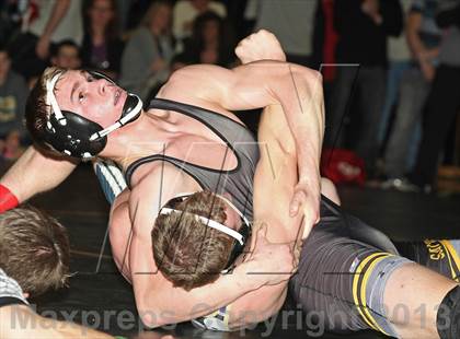 Thumbnail 2 in Sachem North Invitational photogallery.