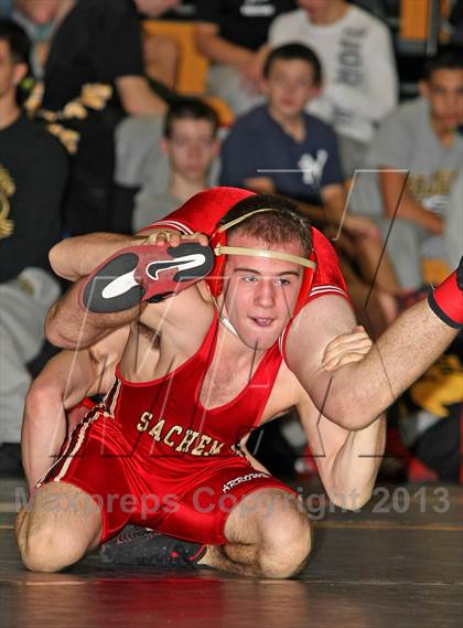 Thumbnail 2 in Sachem North Invitational photogallery.