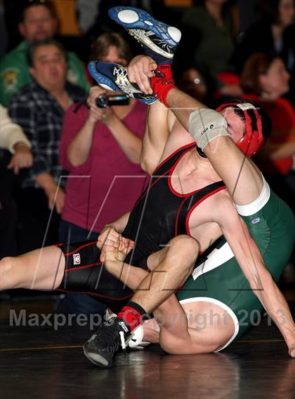 Thumbnail 2 in Sachem North Invitational photogallery.