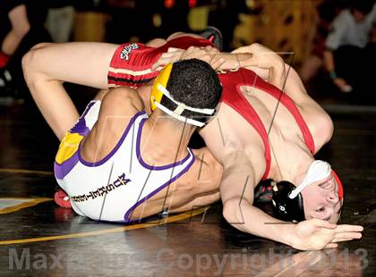 Thumbnail 2 in Sachem North Invitational photogallery.