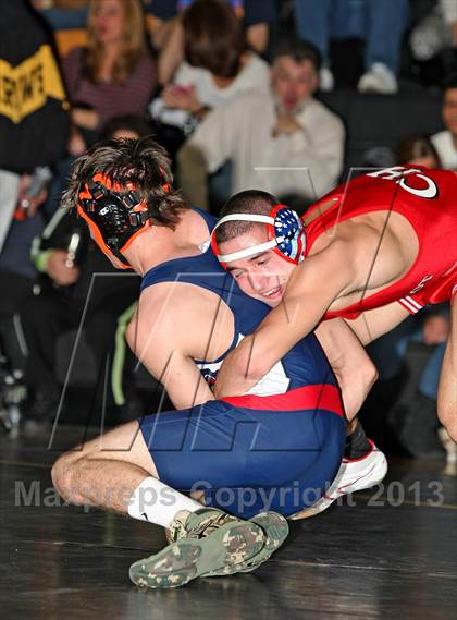 Thumbnail 2 in Sachem North Invitational photogallery.