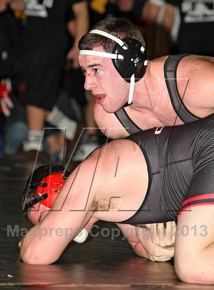 Thumbnail 3 in Sachem North Invitational photogallery.