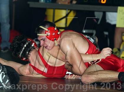 Thumbnail 2 in Sachem North Invitational photogallery.