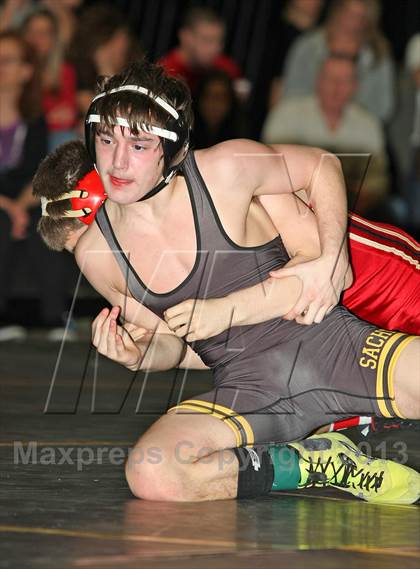 Thumbnail 3 in Sachem North Invitational photogallery.
