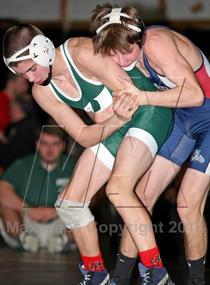 Thumbnail 2 in Sachem North Invitational photogallery.