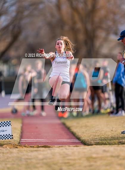 Thumbnail 2 in Ralston Valley Invitational photogallery.