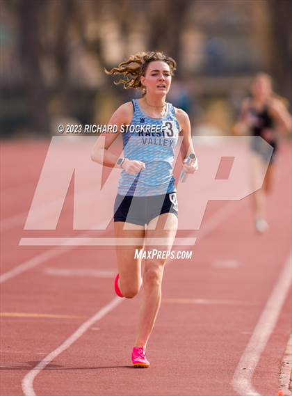 Thumbnail 2 in Ralston Valley Invitational photogallery.