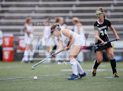 Thumbnail 2 in Westfield vs Lafayette (Bulldog Invitational) photogallery.
