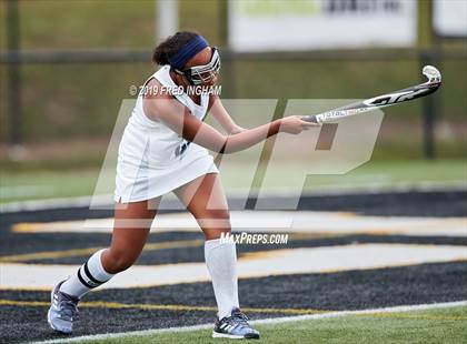 Thumbnail 3 in Westfield vs Lafayette (Bulldog Invitational) photogallery.