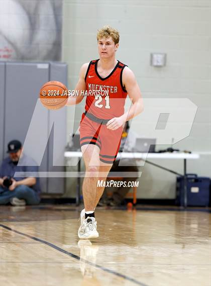 Thumbnail 3 in Lipan vs. Muenster (UIL Basketball 2A Regional Final) photogallery.