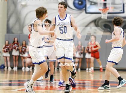 Thumbnail 1 in Lipan vs. Muenster (UIL Basketball 2A Regional Final) photogallery.