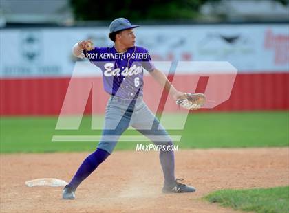 Thumbnail 1 in Easton vs Assumption (LHSAA 4A Bi-District Playoff) photogallery.