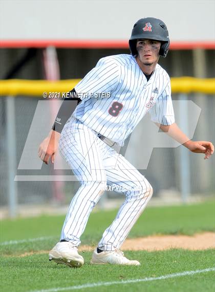 Thumbnail 1 in Easton vs Assumption (LHSAA 4A Bi-District Playoff) photogallery.
