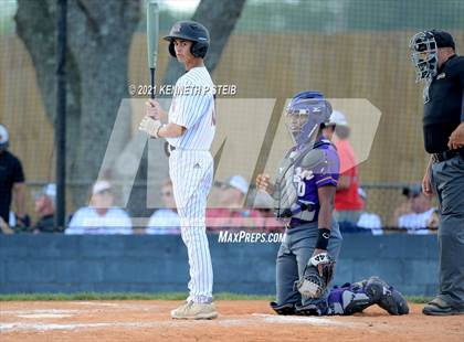Thumbnail 2 in Easton vs Assumption (LHSAA 4A Bi-District Playoff) photogallery.