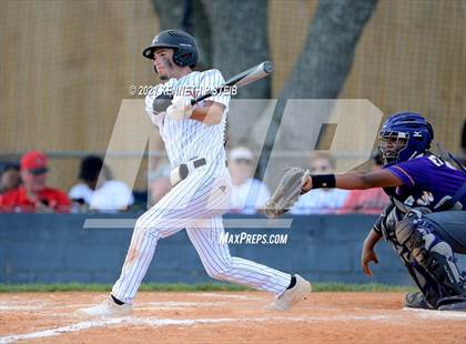 Thumbnail 2 in Easton vs Assumption (LHSAA 4A Bi-District Playoff) photogallery.