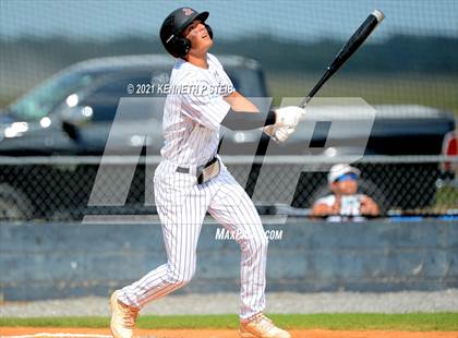 Thumbnail 3 in Easton vs Assumption (LHSAA 4A Bi-District Playoff) photogallery.