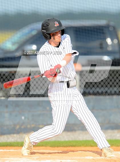 Thumbnail 2 in Easton vs Assumption (LHSAA 4A Bi-District Playoff) photogallery.