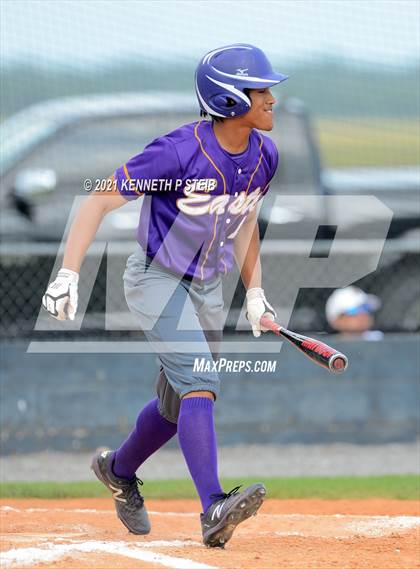 Thumbnail 2 in Easton vs Assumption (LHSAA 4A Bi-District Playoff) photogallery.