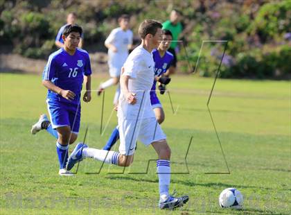 Thumbnail 2 in Grossmont vs. San Diego (22nd Annual San Diego Holiday Tournament) photogallery.