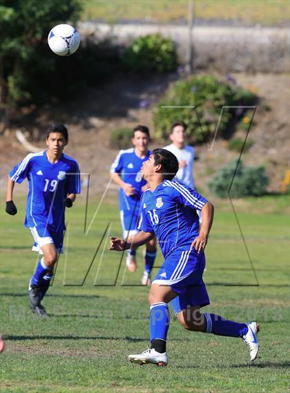 Thumbnail 1 in Grossmont vs. San Diego (22nd Annual San Diego Holiday Tournament) photogallery.