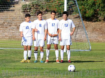 Thumbnail 3 in Grossmont vs. San Diego (22nd Annual San Diego Holiday Tournament) photogallery.