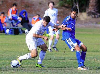 Thumbnail 1 in Grossmont vs. San Diego (22nd Annual San Diego Holiday Tournament) photogallery.