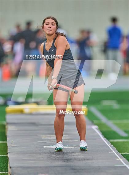 Thumbnail 2 in Cooper Dragon Invitational (Pole Vault) photogallery.