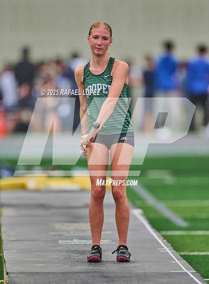 Thumbnail 2 in Cooper Dragon Invitational (Pole Vault) photogallery.