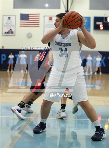 Thumbnail 2 in Jefferson @ Yorktown photogallery.