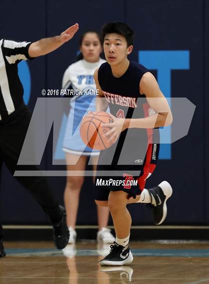 Thumbnail 2 in Jefferson @ Yorktown photogallery.