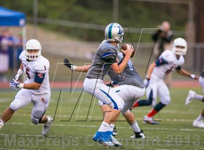 Thumbnail 2 in Eastside Catholic vs. Liberty photogallery.