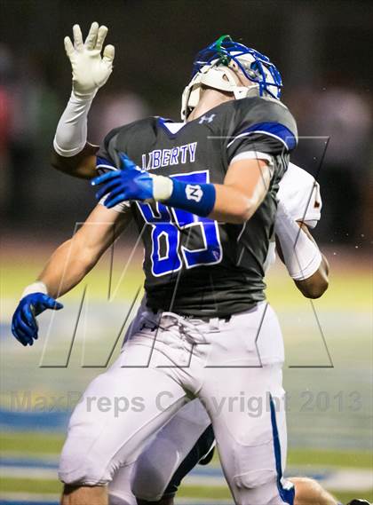 Thumbnail 1 in Eastside Catholic vs. Liberty photogallery.