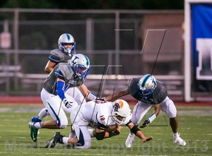 Thumbnail 3 in Eastside Catholic vs. Liberty photogallery.