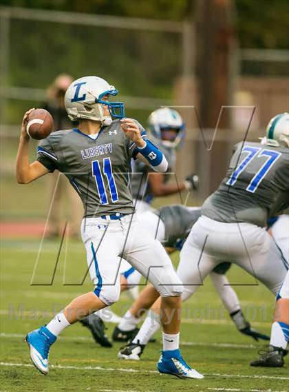 Thumbnail 1 in Eastside Catholic vs. Liberty photogallery.