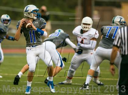 Thumbnail 3 in Eastside Catholic vs. Liberty photogallery.