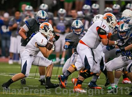 Thumbnail 3 in Eastside Catholic vs. Liberty photogallery.