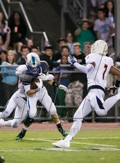 Thumbnail 3 in Eastside Catholic vs. Liberty photogallery.