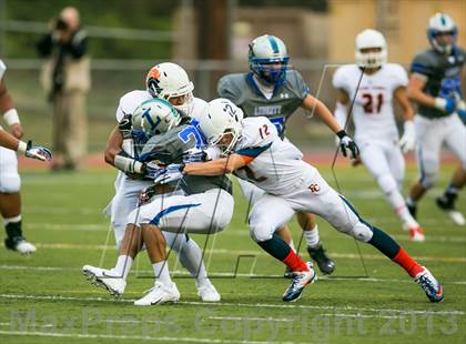 Thumbnail 2 in Eastside Catholic vs. Liberty photogallery.