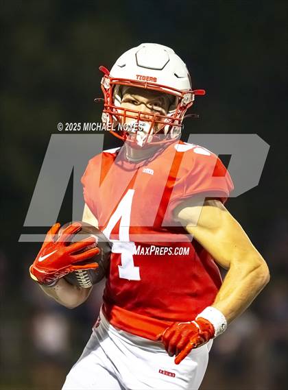 Thumbnail 3 in Covington Catholic @ Beechwood photogallery.