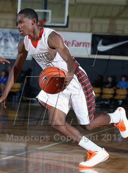 Thumbnail 1 in Chester vs. Lake Highland Prep (City of Palms Classic) photogallery.