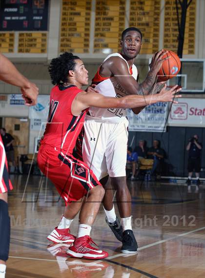 Thumbnail 2 in Chester vs. Lake Highland Prep (City of Palms Classic) photogallery.