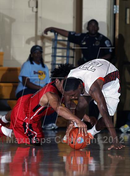 Thumbnail 2 in Chester vs. Lake Highland Prep (City of Palms Classic) photogallery.