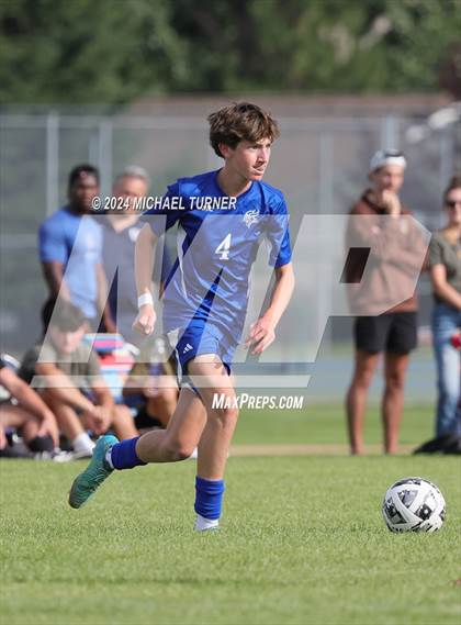Thumbnail 2 in Sandpoint vs Coeur d'Alene photogallery.
