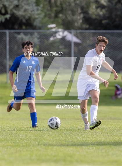 Thumbnail 3 in Sandpoint vs Coeur d'Alene photogallery.