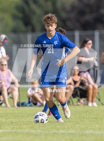 Thumbnail 3 in Sandpoint vs Coeur d'Alene photogallery.
